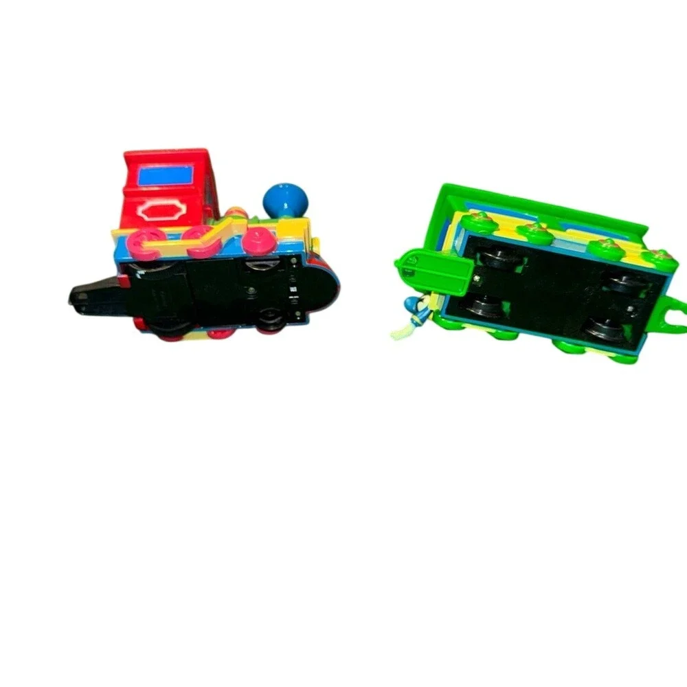 Disney Parks Mickey Mouse Donald‎ Duck Character Train Set Toy Red Green